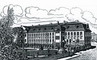 Erstes Gebäude der Fa. Moritz Hensoldt & Söhne um 1909 in der Gloelstraße